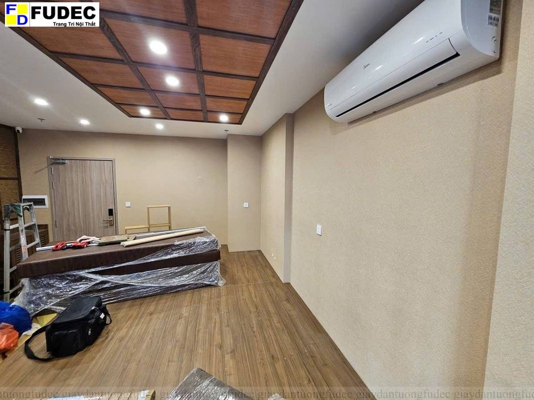 Công trình thực tế giấy dán tường Hàn Quốc màu be FUDEC
